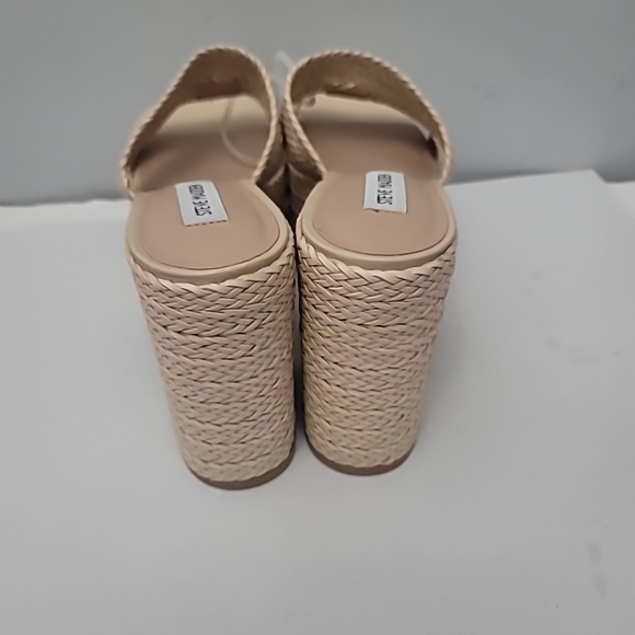 Steve Madden Gianni Woven Platform Sandals - Picture 9 of 10